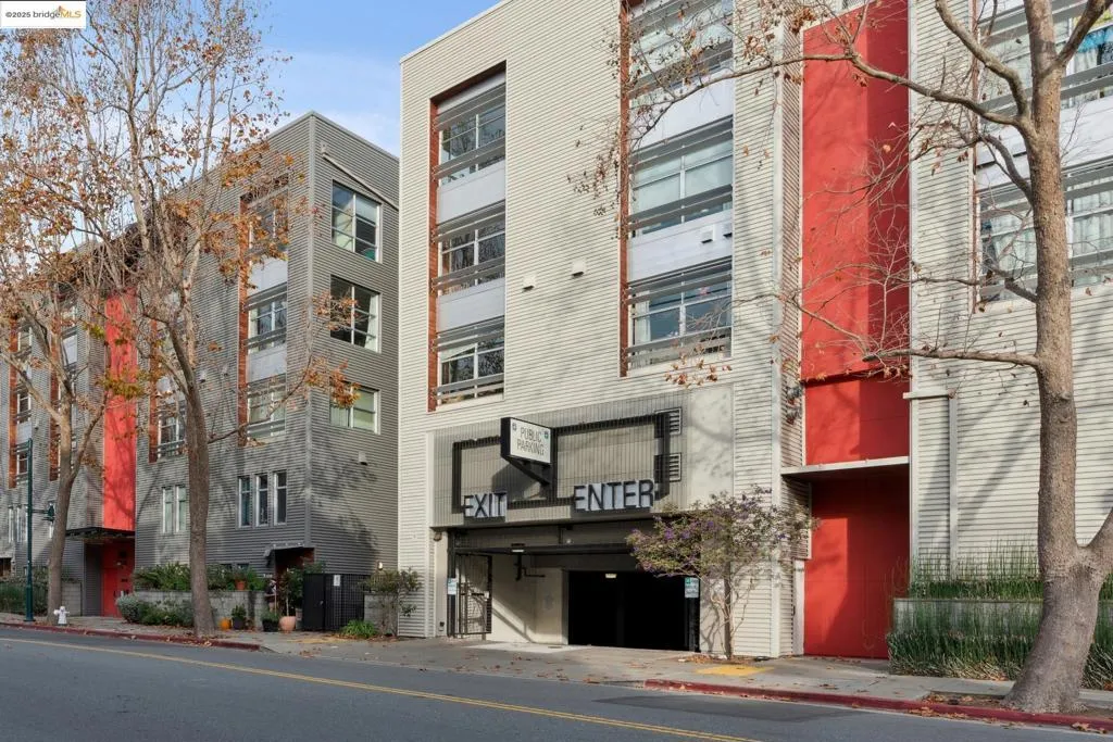 6466 Hollis Street 248, Emeryville, California 94608 home-pic-2